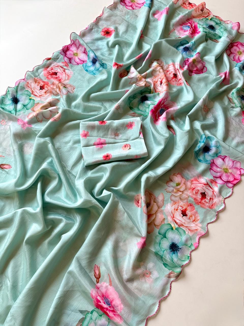 Kayatri New Designer Chinon Floral Print Saree with Contrast Blouse