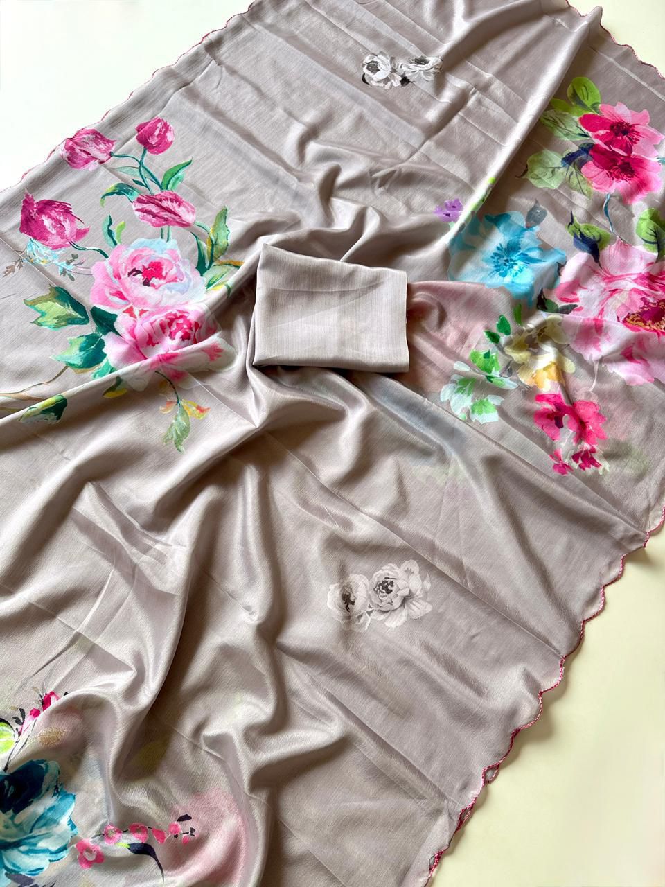 Kayatri New Designer Chinon Floral Print Saree with Contrast Blouse