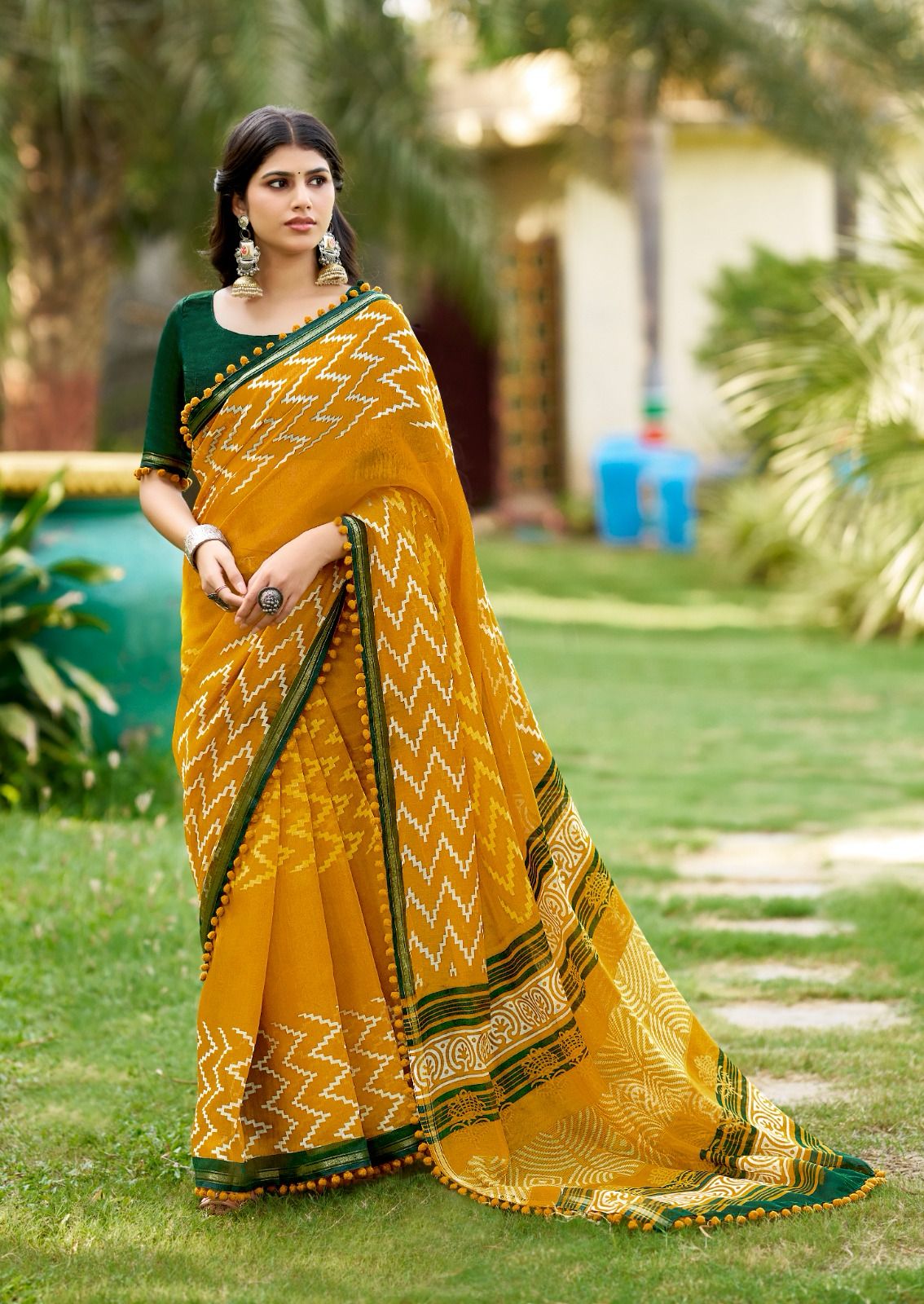 Kayatri New Soft Cotton With Pum Pum Border Saree