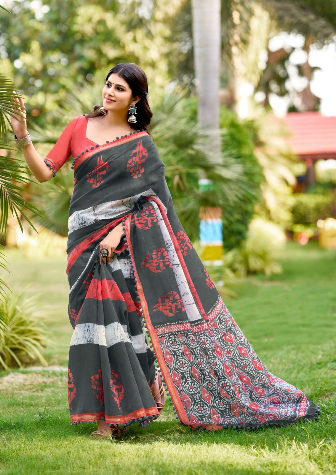 Kayatri New Soft Cotton With Pum Pum Border Saree