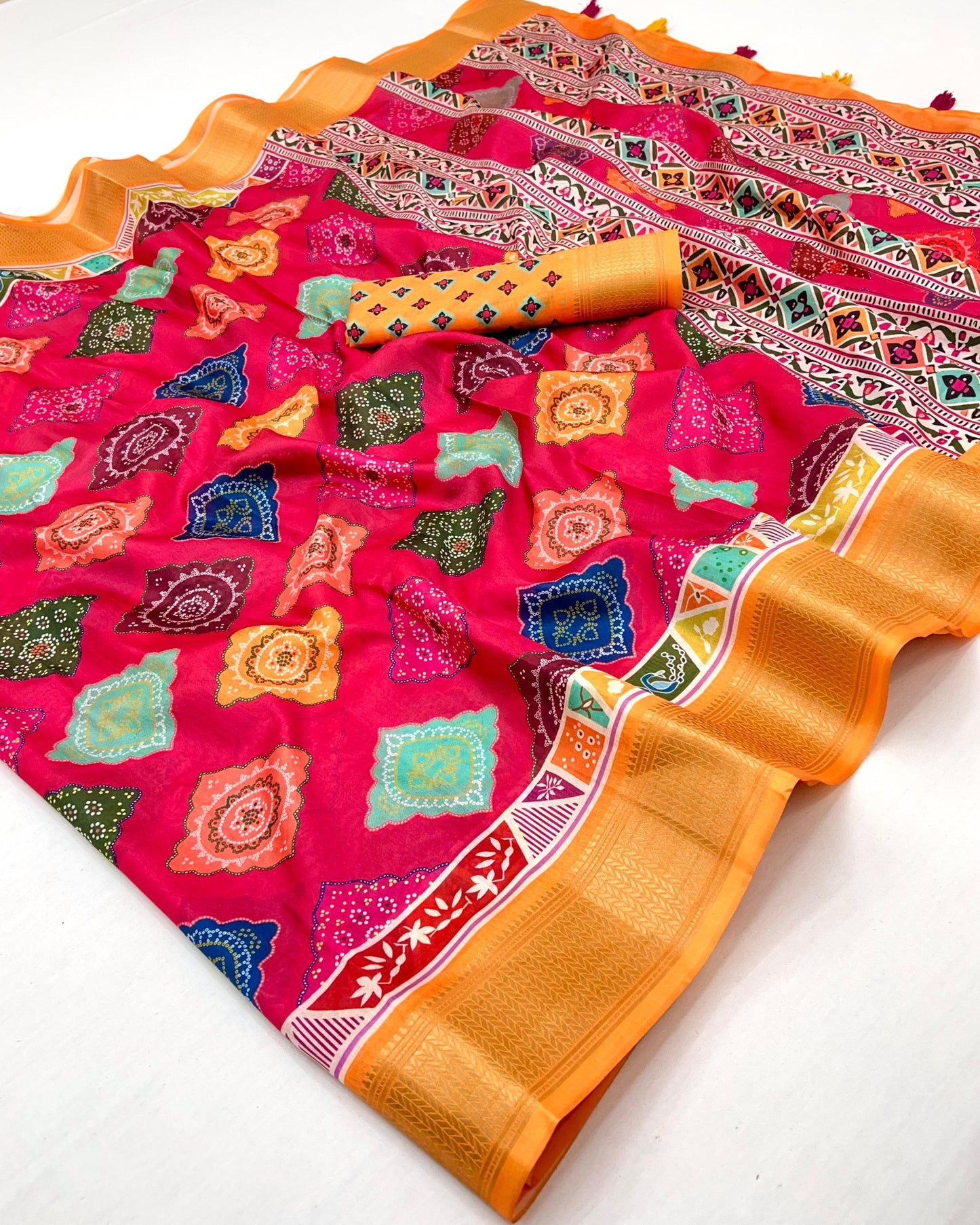 Kayatri New Soft Cotton Silk Bandhani Print Saree
