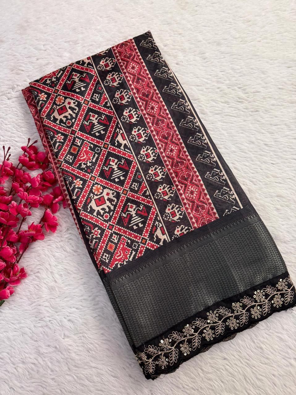 Kayatri New Dola Banarasi Weaving Digital Print Saree