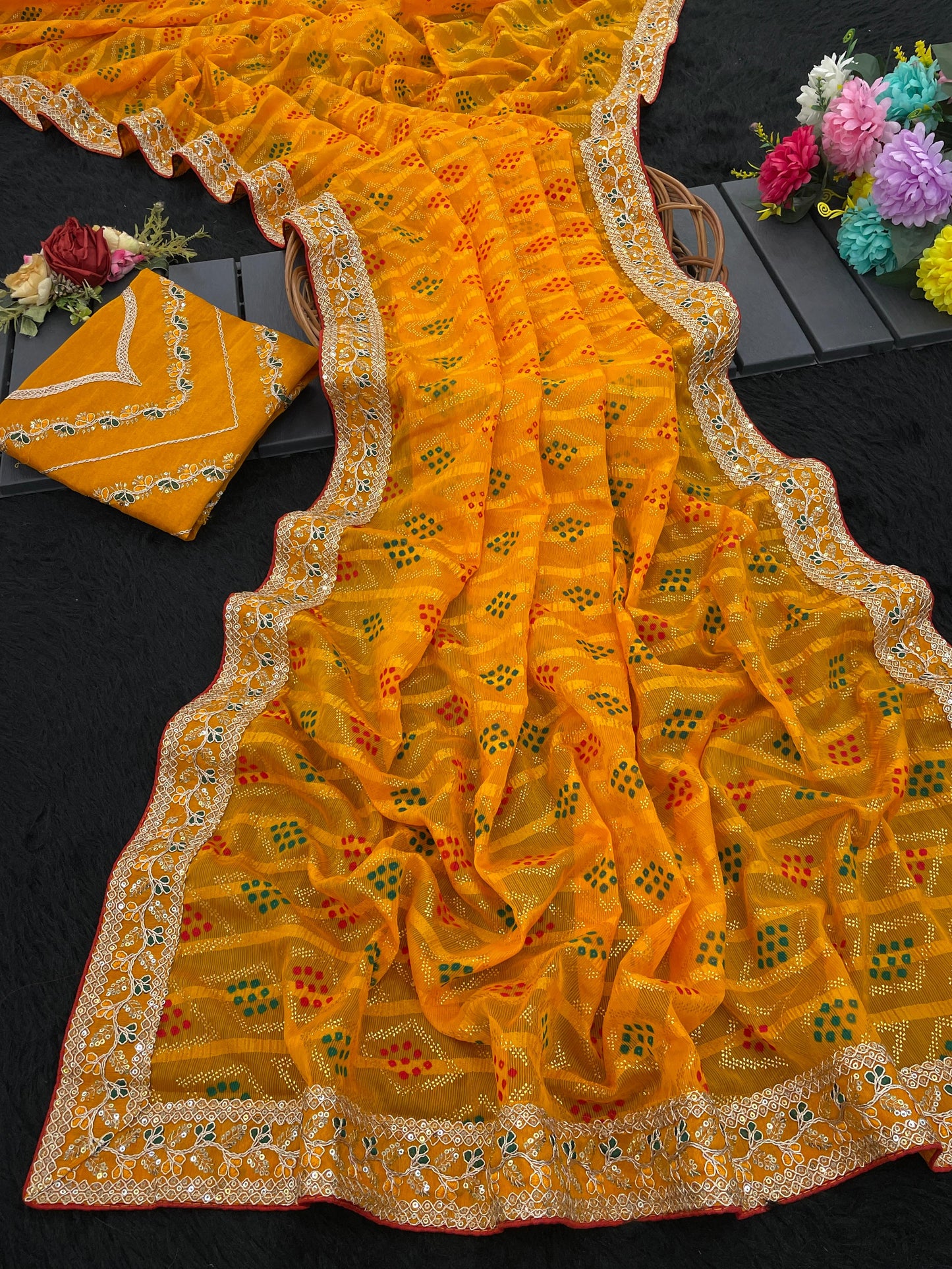 Kayatri New Elegant Bandhej Chex Cotton Silk Saree with Stylish Border & Pallu