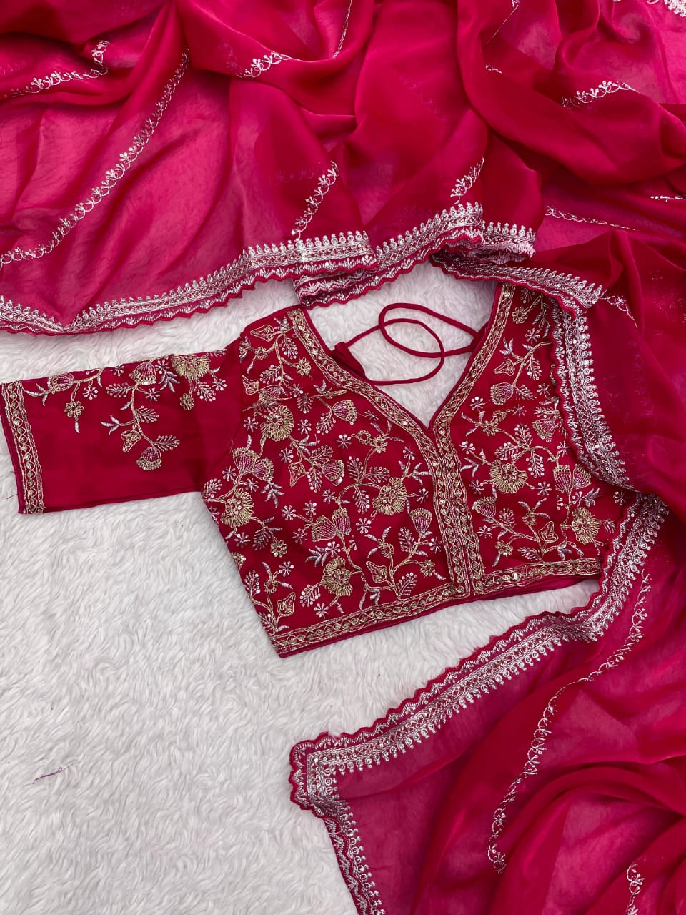 Kayatri Glamour Glow – Zimmy Choo Satin Saree