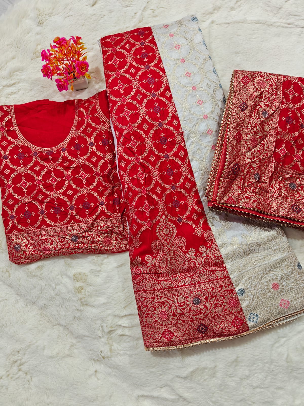 Kayatri New  Banarasi Dolo silk langha jari work Jaipuri  dai dupatta pure Dolo silk langha