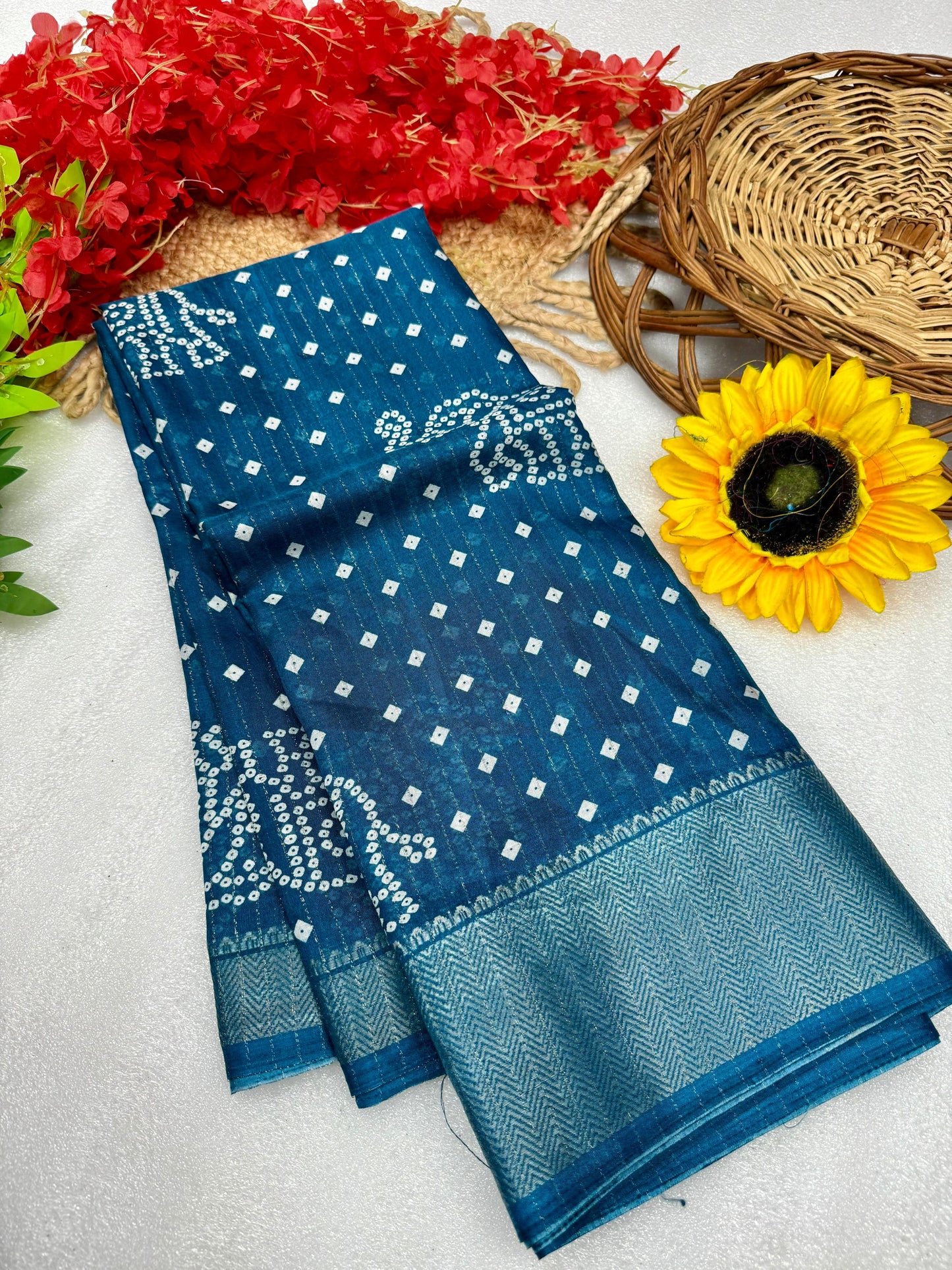 Kayatri New Pure Dola silk with in all over saree boder same as originall boder Saree