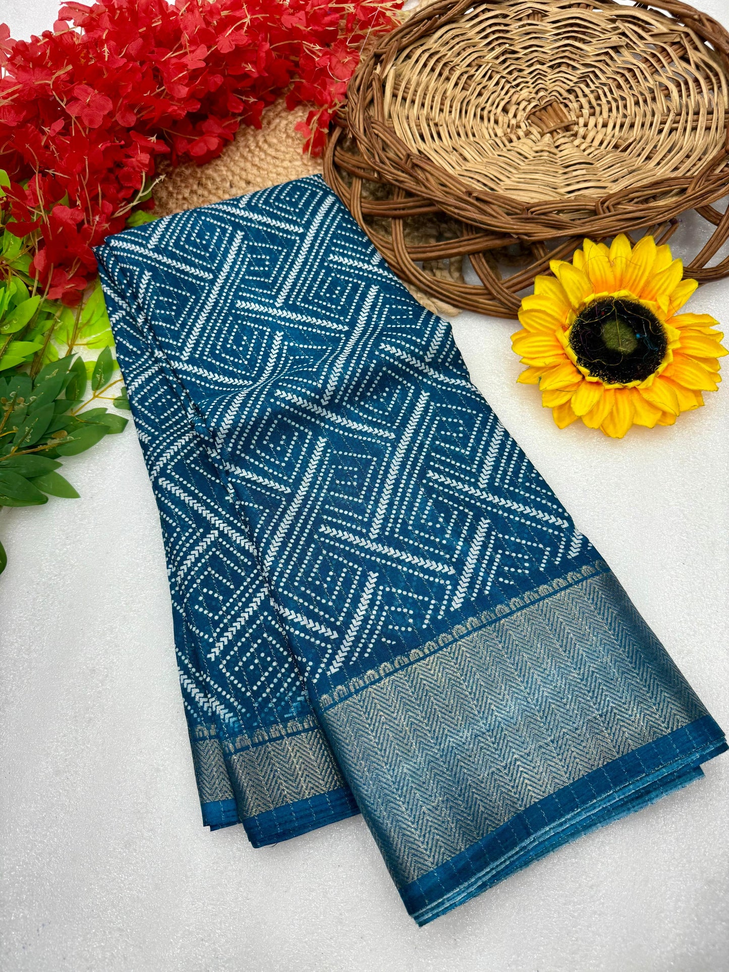 Kayatri New Pure Dola silk with  in all over saree boder same as originall boder only