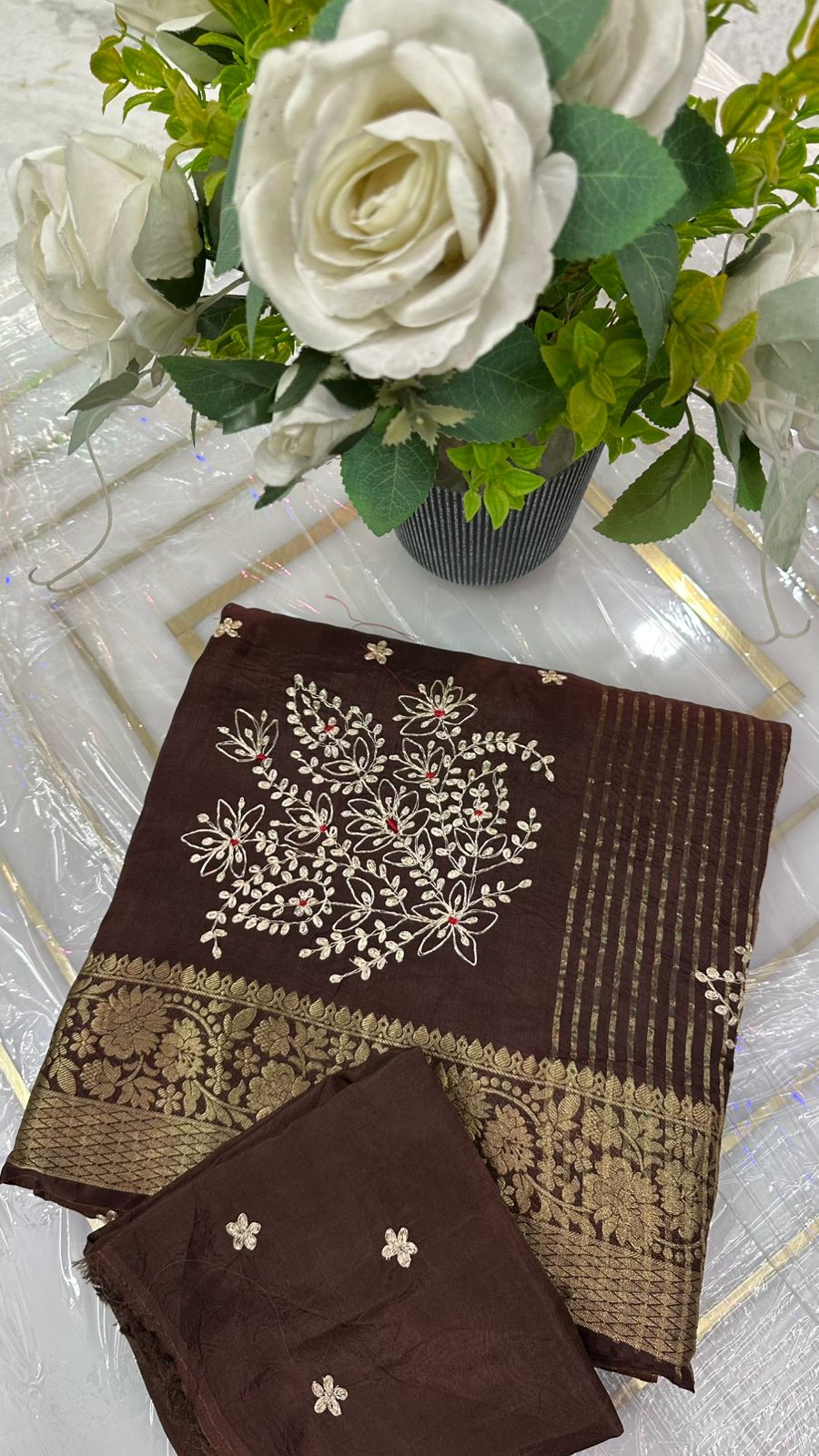Kayatri New pure moonga silk jari saree with beautiful pittan gotta work Saree