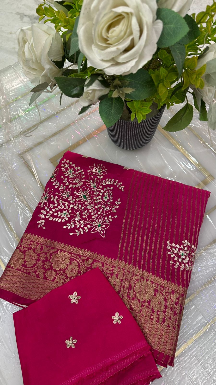 Kayatri New pure moonga silk jari saree with beautiful pittan gotta work Saree