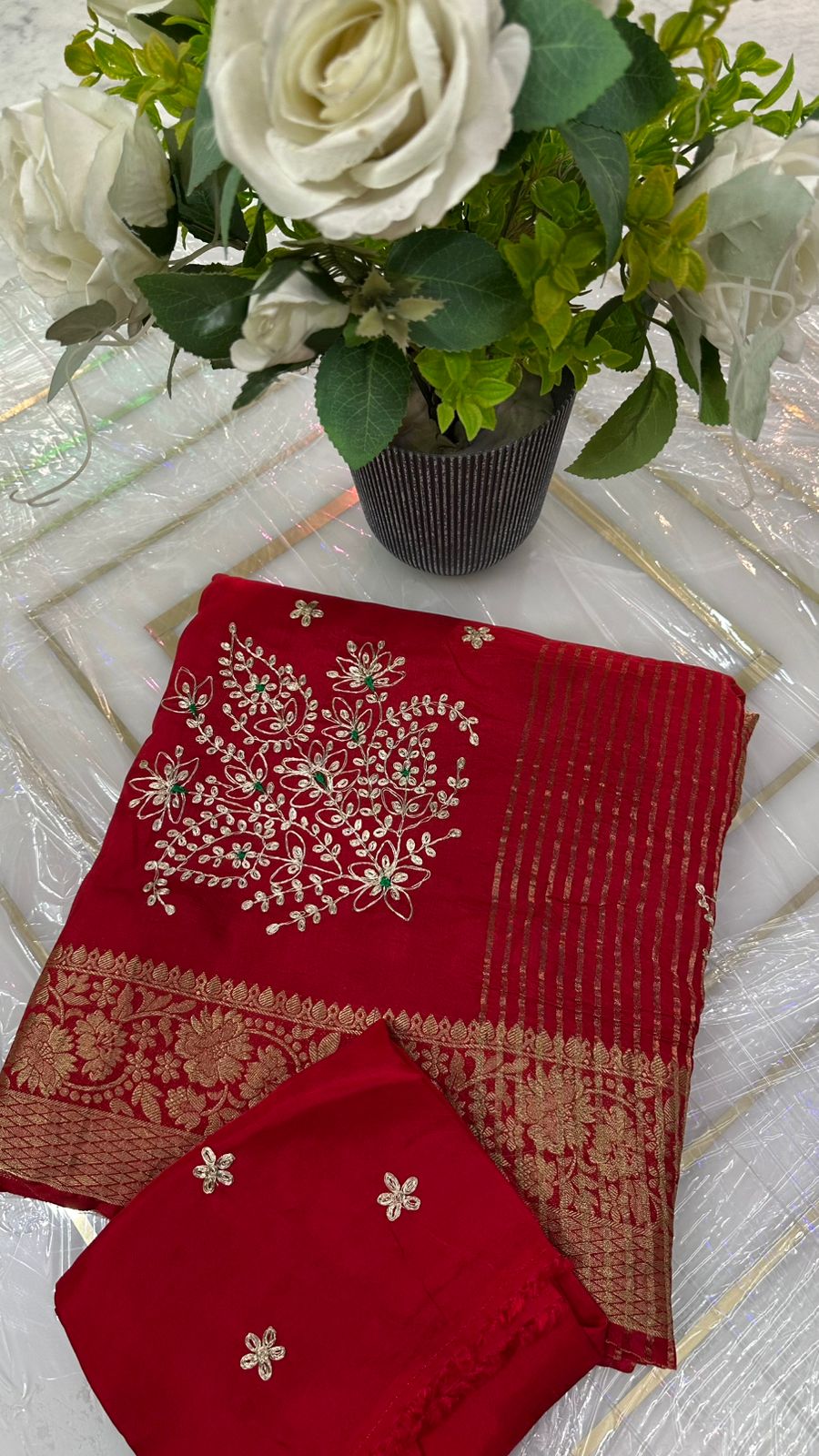 Kayatri New pure moonga silk jari saree with beautiful pittan gotta work Saree